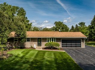 1150 Melwood Dr, Rockford, IL 61108