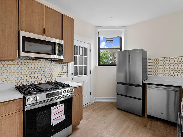 4636 N Hamilton Ave #2 — Photo 3