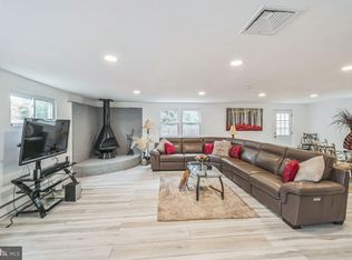 1266 Nolen Rd, Abington, PA 19001