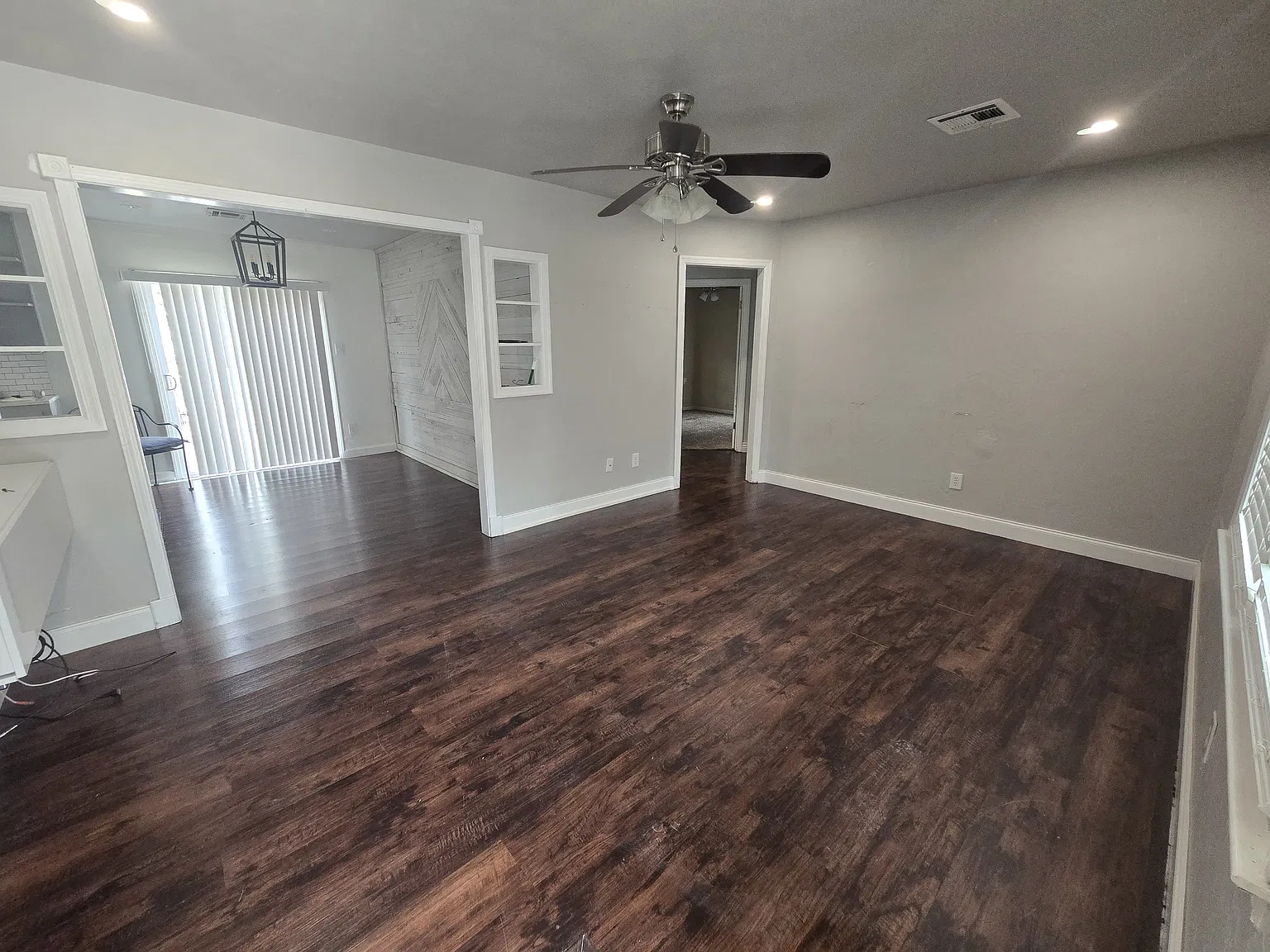 3 bed, 1087 sqft, $1,450 — Photo 4