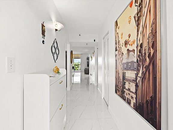 2nd image of 4550 NW 18th Avenue #406