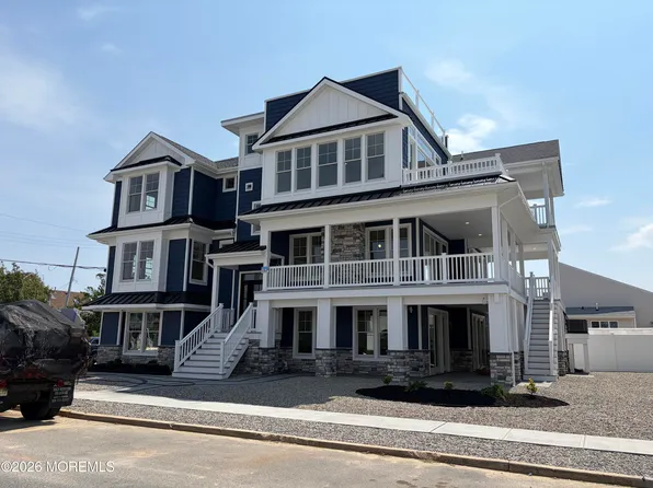 1519 N Bayview Avenue, Seaside Park, NJ 08752