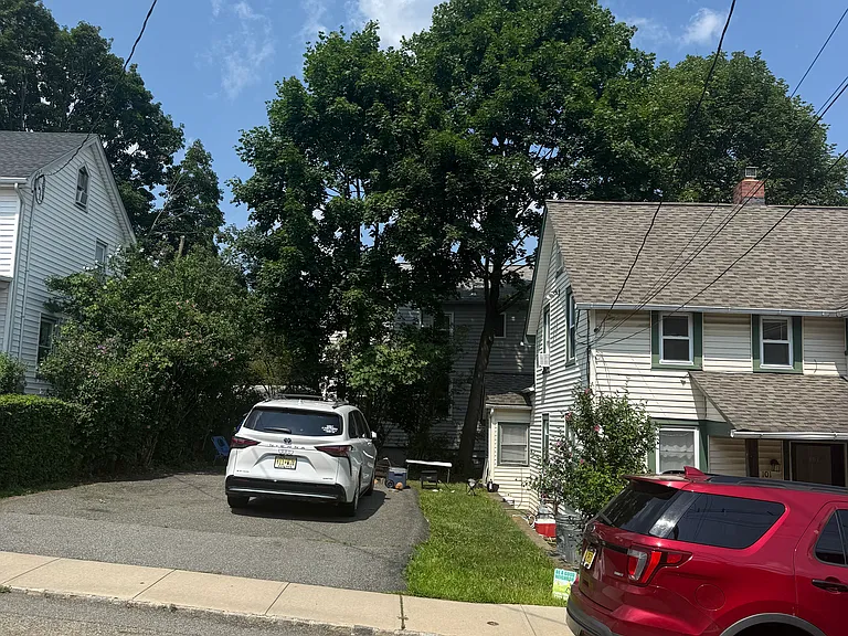 101 Birch St #2 — Photo 27