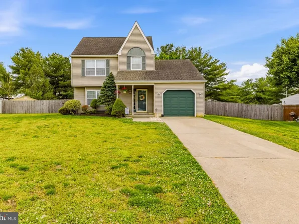 18 Alfred Ct, Glassboro, NJ 08028