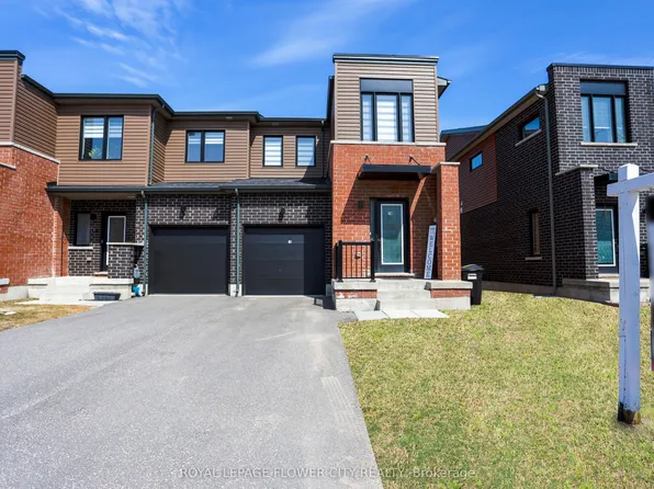 16 Fairlane Ave W, Barrie, ON L9J 0M9