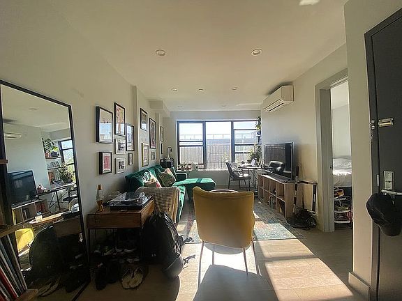 2nd image of 139 Marcus Garvey Blvd #2F