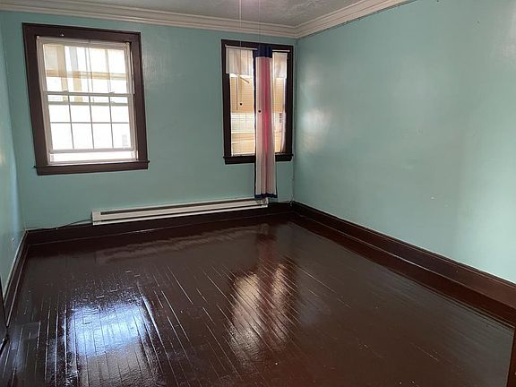 4th image of 1820 Wymore Ave APT 1