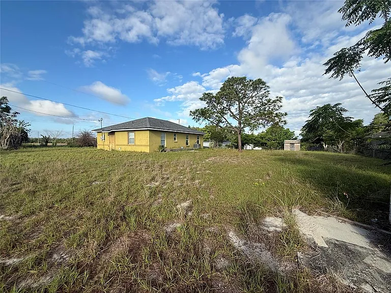 202 Owens Rd — Photo 17