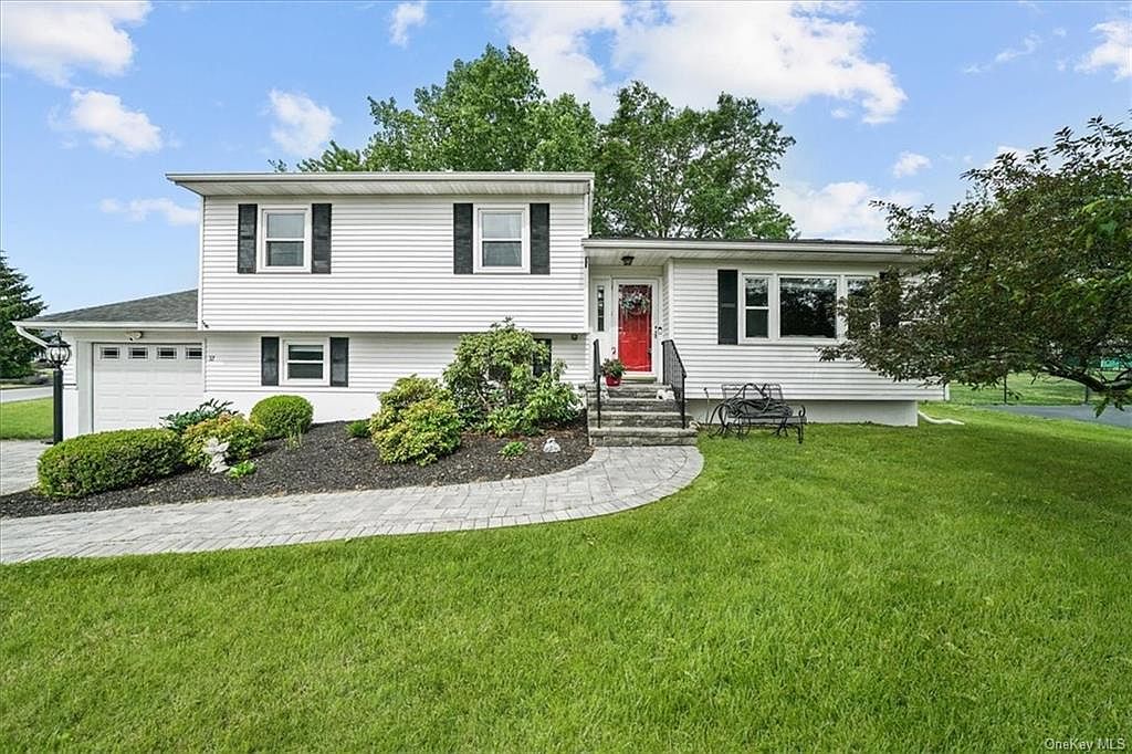 32 Hampshire Drive, Washingtonville, NY 10992 Zillow