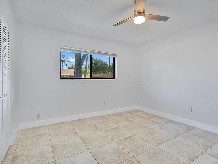 725 Northlake Blvd #67 — Photo 12
