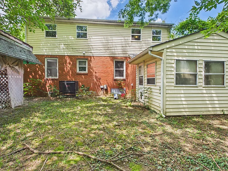 2313 National St — Photo 55
