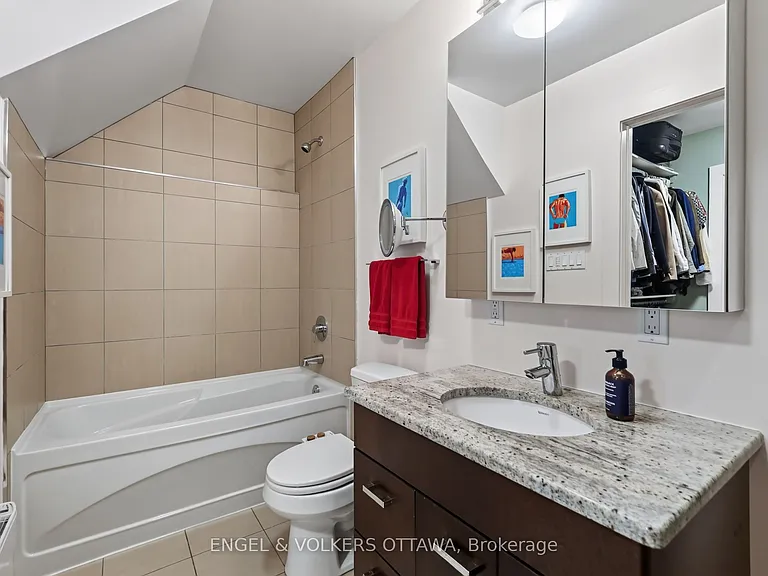 144 Evelyn Ave — Photo 40