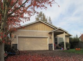 816 SE 11th St, Battle Ground, WA 98604