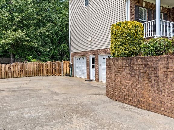 4th image of 5356 Graycliff Ln