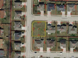 Port Way, Columbia, MO 65201