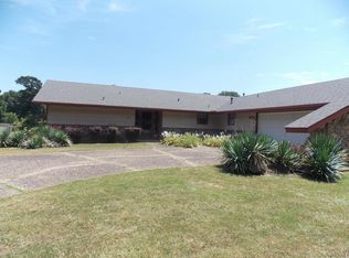 2708 Gray Fox Ln, Jacksonville, AR 72076