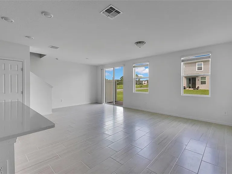 4367 Ranch House Rd — Photo 4