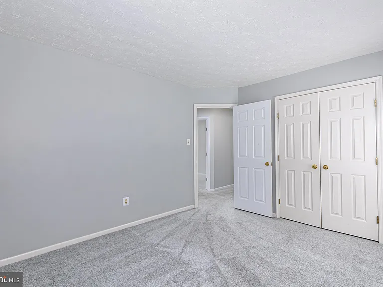 2807 Chapman Ct — Photo 29