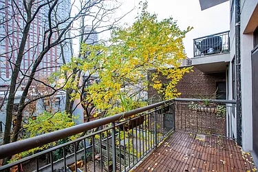 Sold by Winzone Realty Inc