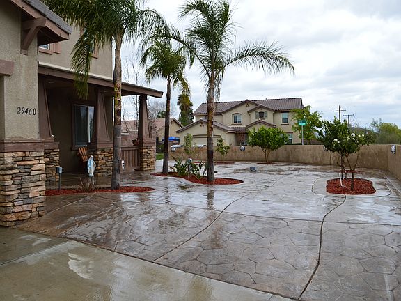 Custom yard & wall
