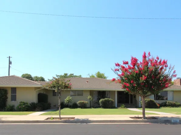 700 Sequoia Drive, Exeter, CA 93221