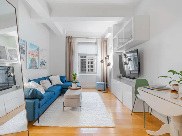 88 Greenwich Street image 1 of 19