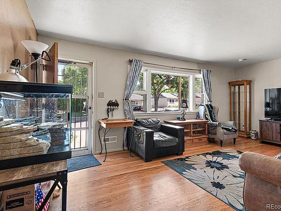 3rd image of 1120 Alexander Circle