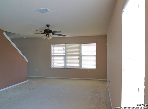 2nd image of 8934 Mission Brk