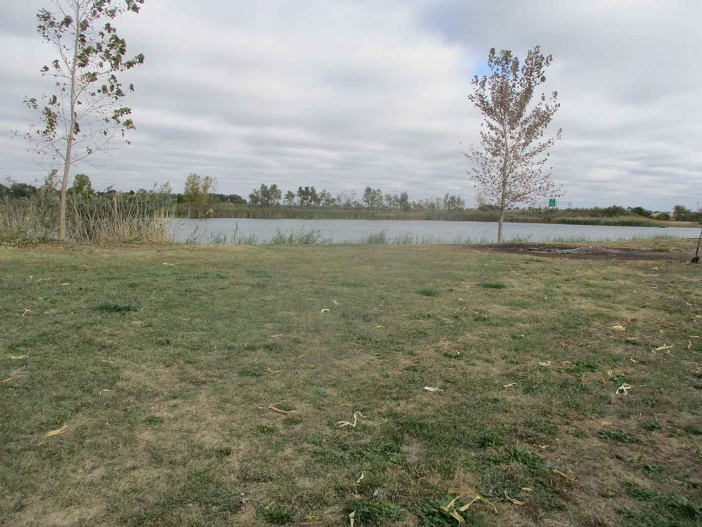 5102 Trautlake Dr W photo 1