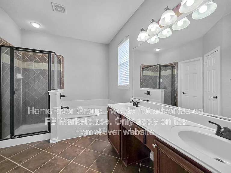 705 Champlain Ct — Photo 15