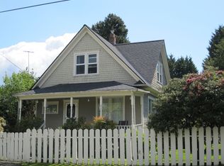 503 N 77th St, Seattle, WA 98103