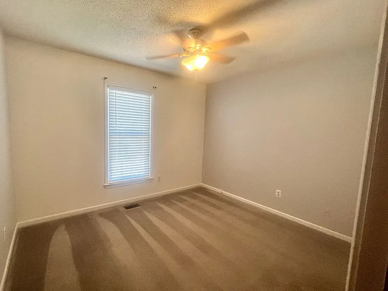 1100 NE Ball Dr — Photo 11