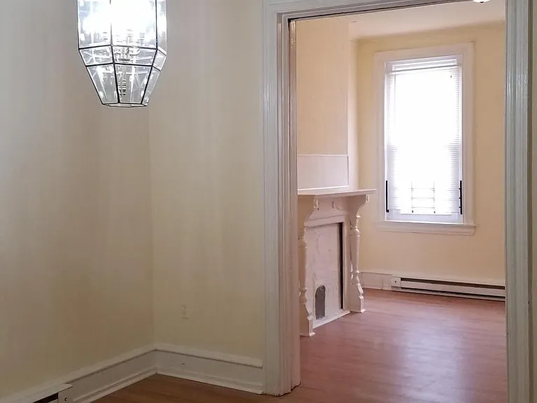 3046 Clifford St — Photo 15