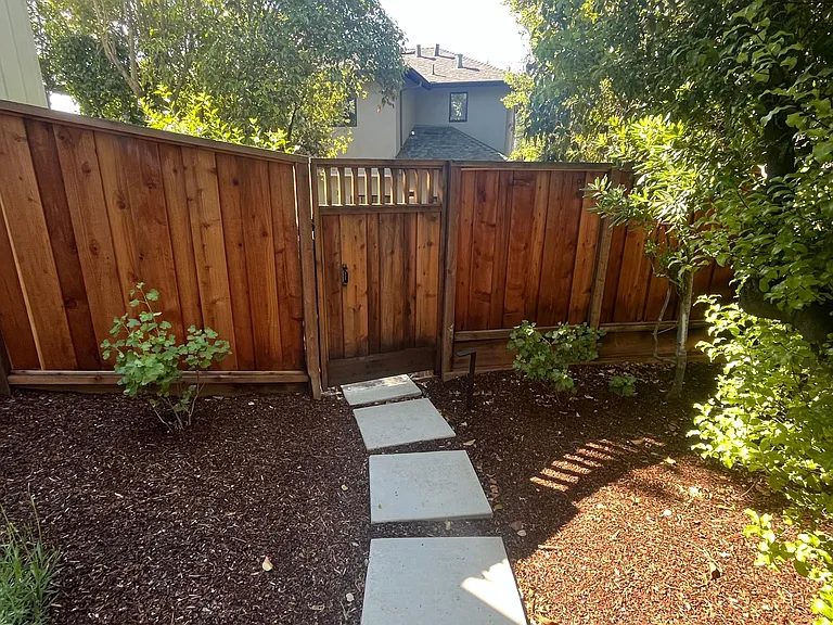 3835 Hamilton Way — Photo 4