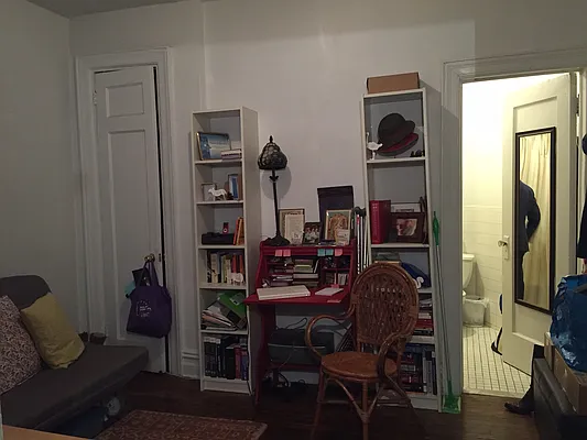 Rented by Jonathan Wachtel, LREB | media 52