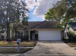 1725 Elk Spring Dr, Brandon, FL 33511