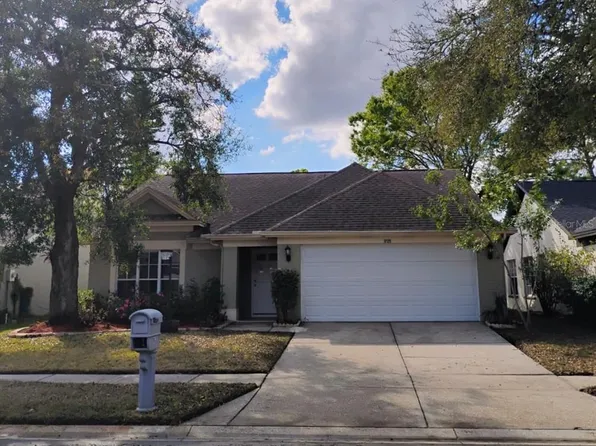 1725 Elk Spring Dr, Brandon, FL 33511