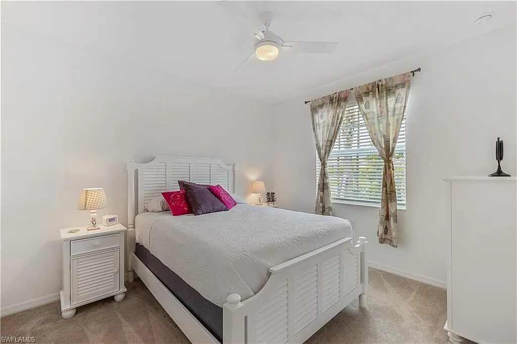 2 bed, 2.0 bath, 1301 sqft, $6,500 — Photo 3