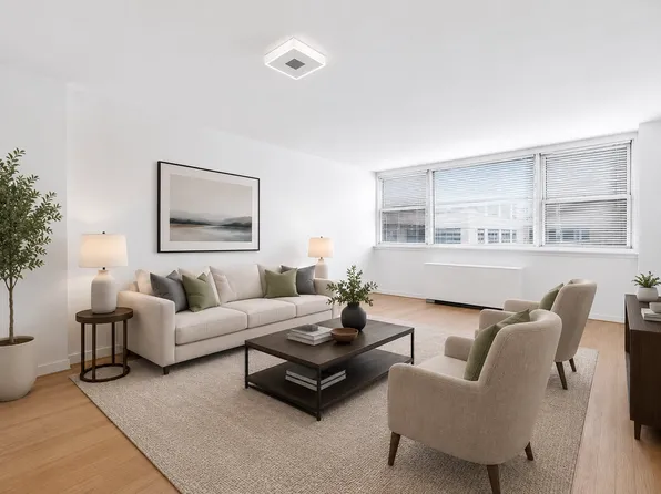 200 East 58th Street image 1 of 5