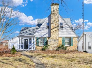 806 W Washington St, Champaign, IL