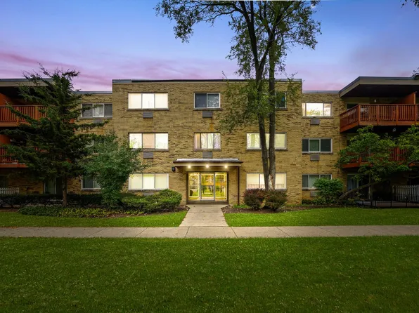 760 Dempster St #110, Mount Prospect, IL 60056