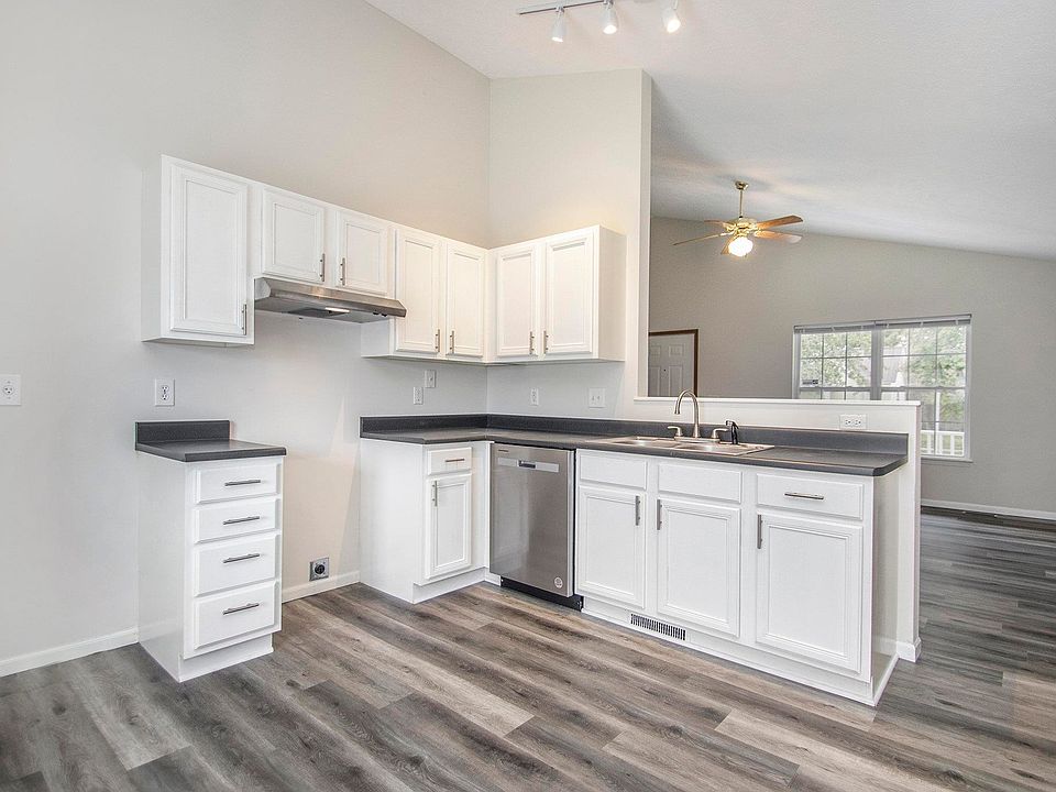 906 W Indiana Ave, Elkhart, IN 46516 Zillow