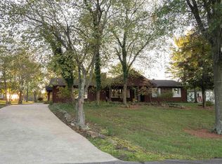 276 S Poinsettia Dr, Santa Claus, IN 47579