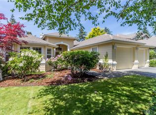 47 Clear View Pl, Port Ludlow, WA 98365