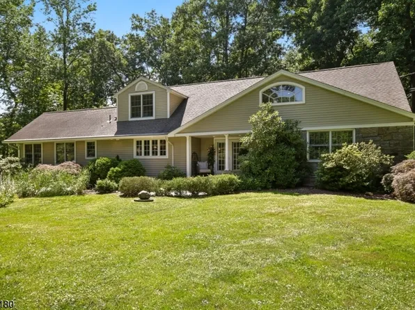 2 Jared Ct, Randolph Twp., NJ 07945