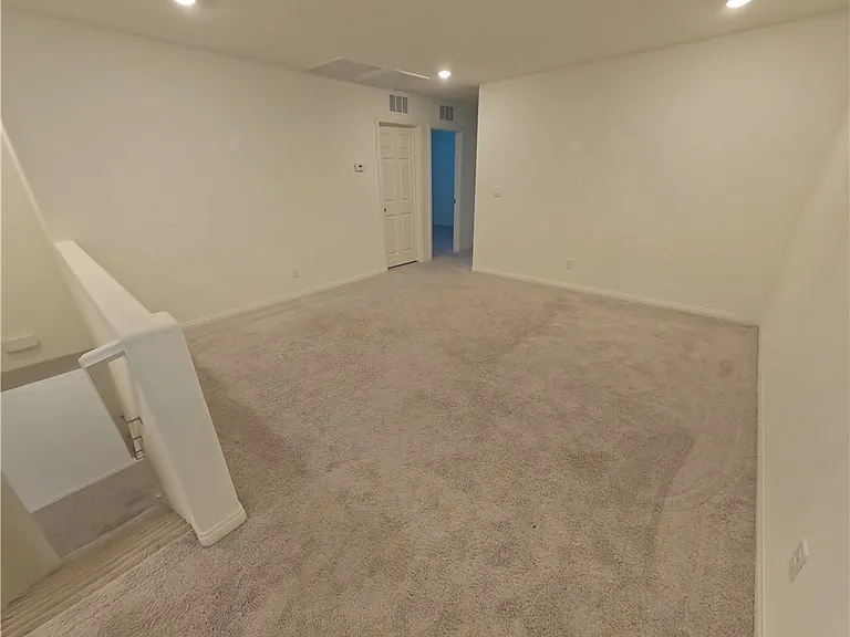 7024 Cottage Vista Ave — Photo 15