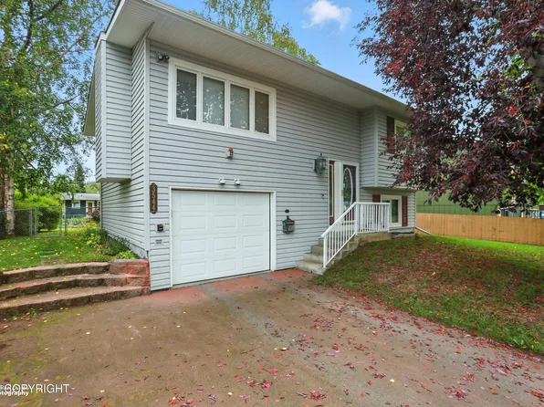3544 E 18th Ave, Anchorage, AK 99508