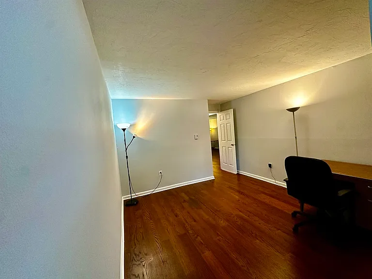 1205 Grafton St #B18 — Photo 21