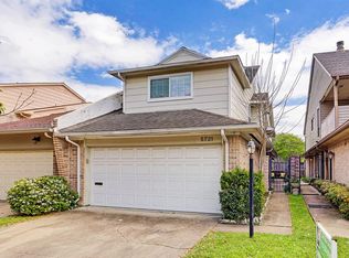 5721 Innsbruck St, Bellaire, TX 77401