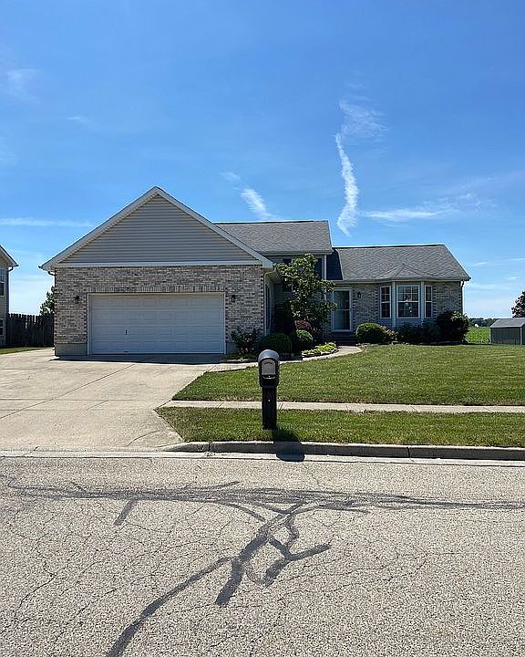 1st image of 527 Caleb Dr